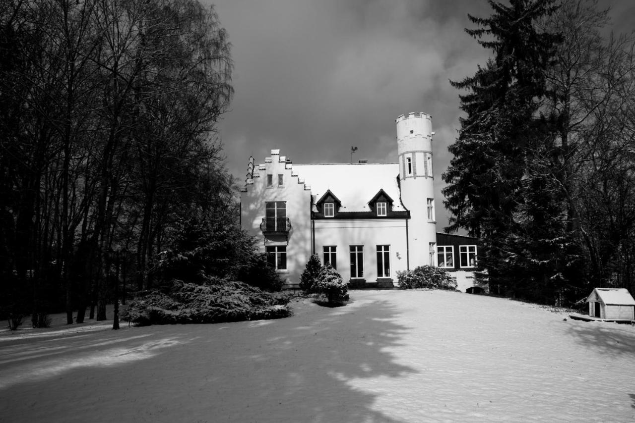 Schloss Suggenstein 지그마링엔 외부 사진